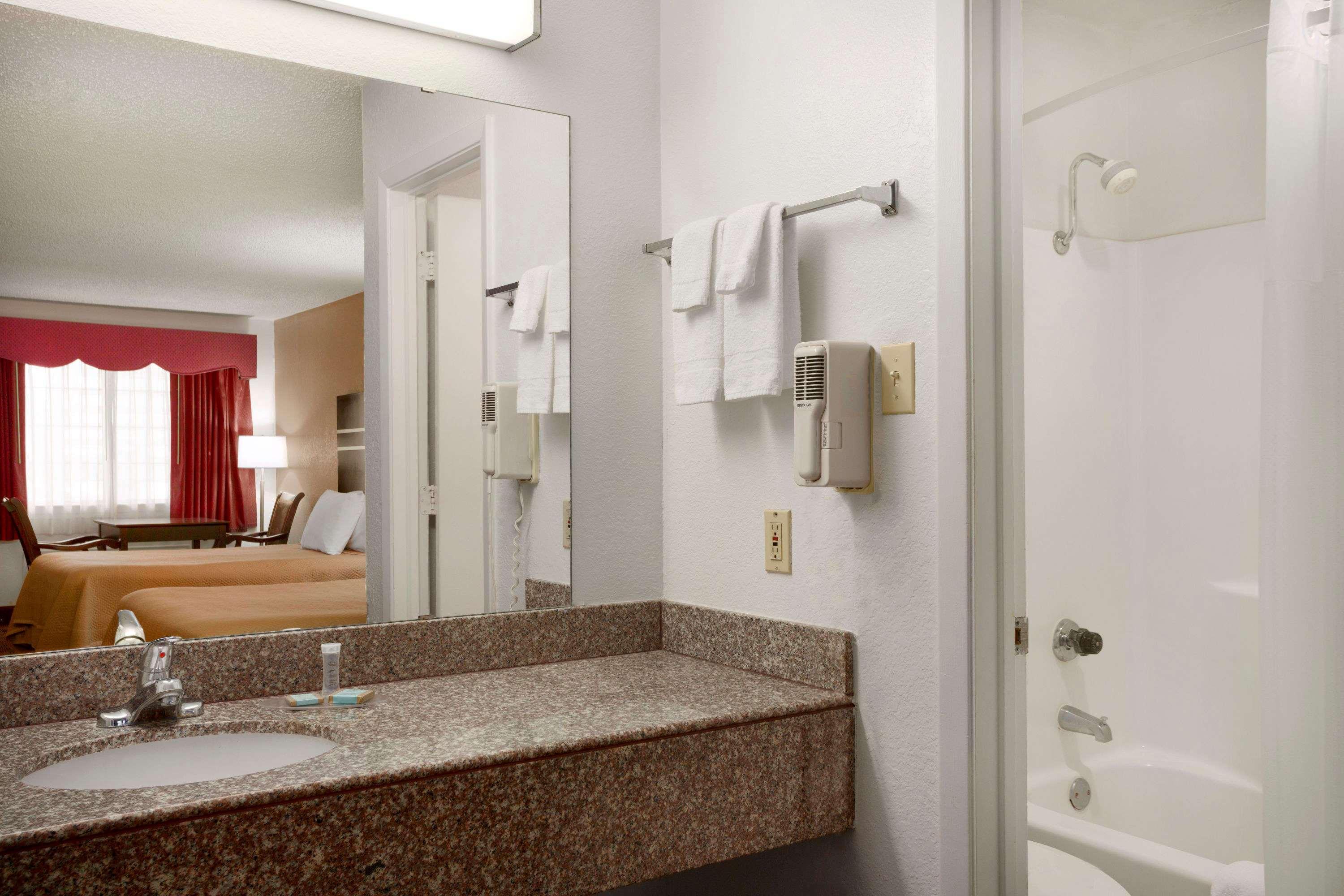 Travelodge By Wyndham Killeen/Fort Hood Ngoại thất bức ảnh